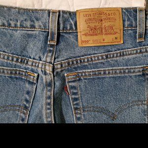 550 Levi Jeans size 9